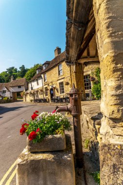 Eski İngiliz kasabası ve güzel tarihi binalar, eski street, h