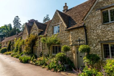 eski şehir ve güzel taş binalar, eski street, HIST İngilizce