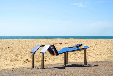 Se kumlu plaj, mavi okyanus, genel spor salonu, Fitness Ekipmanları
