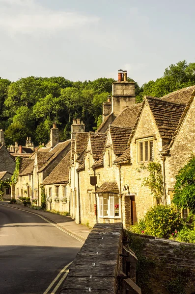 Eski İngiliz kasabası ve güzel tarihi binalar, eski street, h
