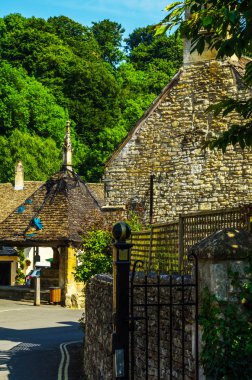 Eski İngiliz kasabası ve güzel tarihi binalar, eski street, h