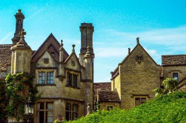 Tarihi kale, karakteristik turr stilize eski bina