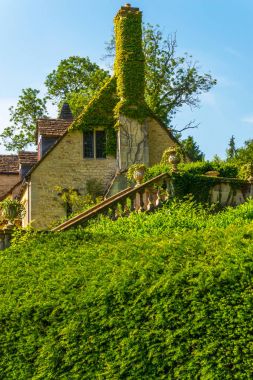 Tarihi kale, karakteristik turr stilize eski bina