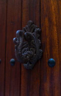 Kapı tokmağı pirinç bir dekorasyon, güzel entr şeklinde ile