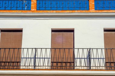 Şık balkon korkuluk, bir metal katı mimari elemen