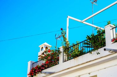 Şık balkon korkuluk, bir metal katı mimari elemen