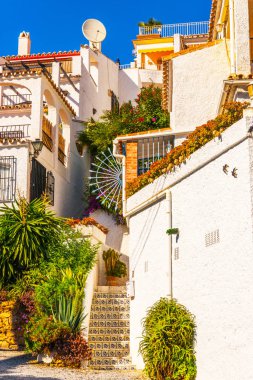 güzel, güzel sokak, dar yol, beyaz duvarları bui