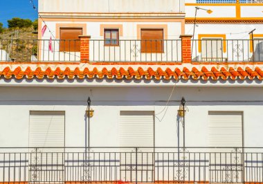 Şık balkon korkuluk, bir metal katı mimari elemen