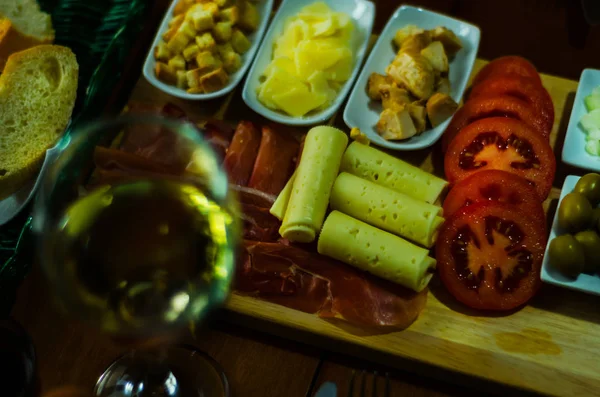 Set with different appetizers in small portions, healthy and del — Stock Photo, Image