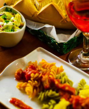 makarna, et ve sos, İtalyan yemek, hızlı ve sı ile lezzetli yemek