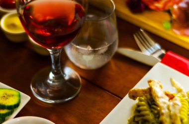 makarna, et ve sos, İtalyan yemek, hızlı ve sı ile lezzetli yemek