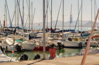 Los Alcazares, İspanya - 25 Şubat 2019 Küçük tekneler