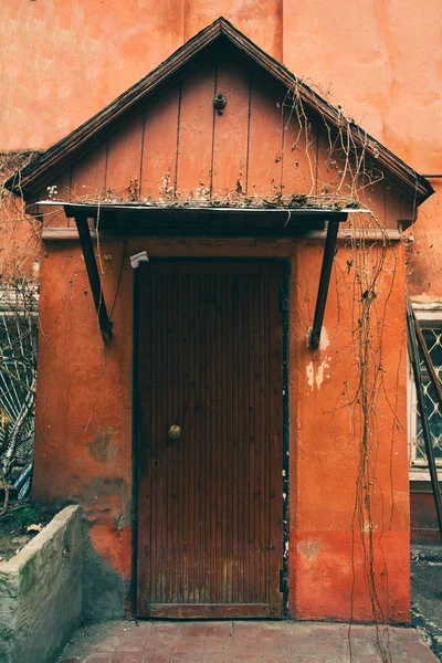 古いドア ヴィンテージ bakground、古い家の古いドア. — ストック写真