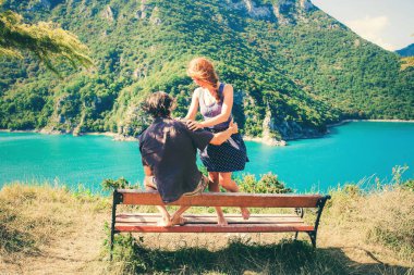 Piva Kanyonu Karadağ - doğa seyahat arka plan. Pluzine kanyonda