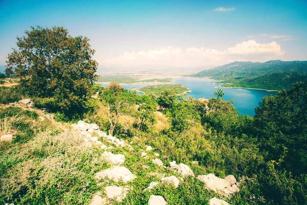 Piva Canyon in Montenegro - nature travel background. Canyon in Pluzine — Stock Photo, Image