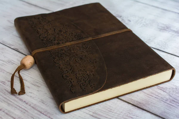 Classic Leather Bound Journal Book on a White Barn Board Floor Close Up — Stock Photo, Image