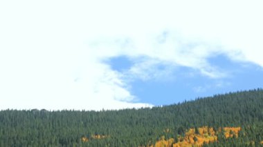 rocky Dağları'nın havadan görünümü 