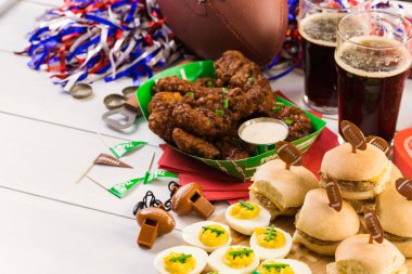 Futbol maçı izlemek için aperatifler