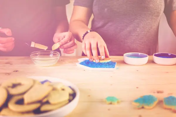 Hanukkah galletas haciendo — Foto de Stock