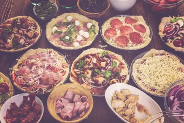 Küçük pizza görünümünü