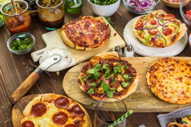 Küçük pizza görünümünü