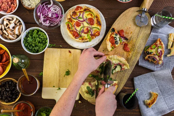 Küçük pizza görünümünü