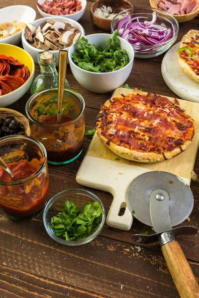 Tasty Small pizzas — Stock Photo, Image