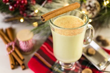 Yumurta takoz içki cam 