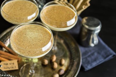 Egg nog cocktails