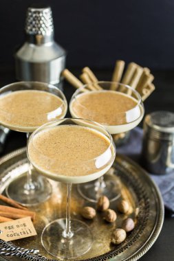 Egg nog cocktails