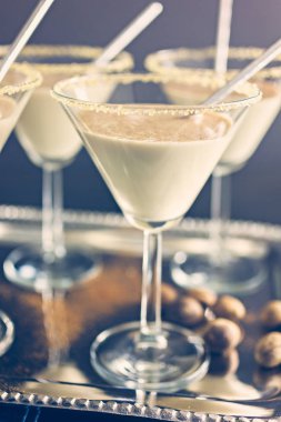 Egg nog coccktails