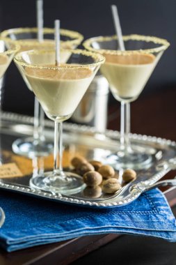 Egg nog coccktails