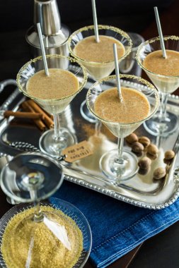 Egg nog coccktails