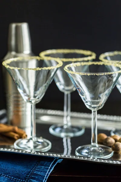 Martini glasses rimmed with brown sugar — Stock Photo, Image