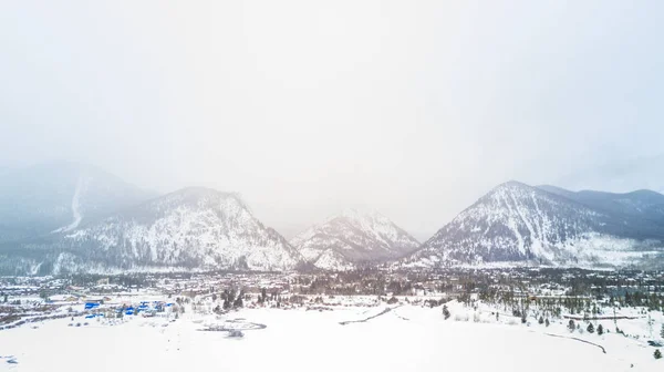 Flygfoto över bergen — Stockfoto