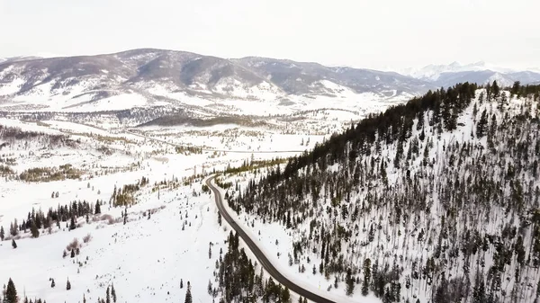 Vue aérienne des montagnes — Photo