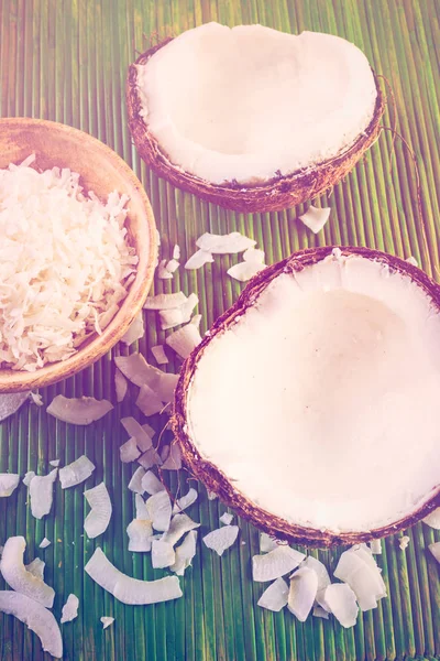 Flocos de coco desidratados — Fotografia de Stock