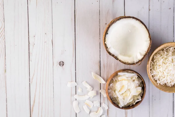 Flocos de coco desidratados — Fotografia de Stock