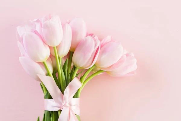 Bouquet di tulipani rosa — Foto Stock