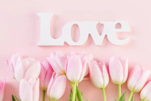 Rózsaszín tulipán megtekintése — Stock Fotó