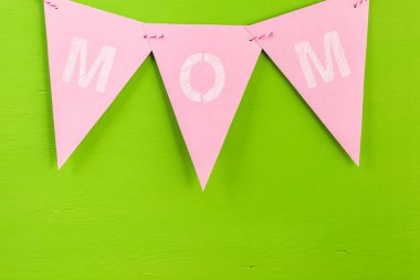 Anneler günü tatil