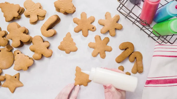 Zdobení perníku cookie — Stock fotografie