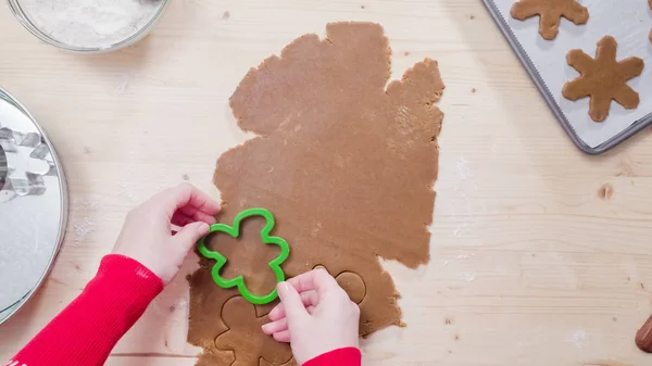 Gingerbread cookies baking — Stock Photo, Image