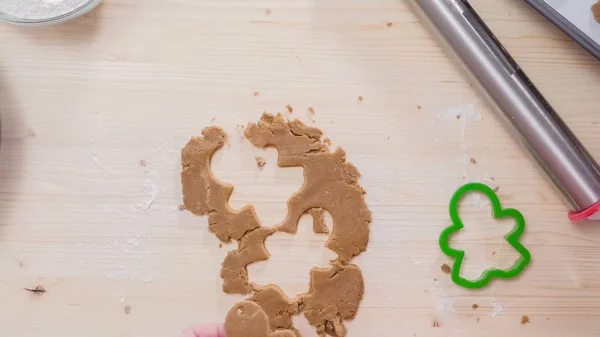 Gingerbread cookies baking — Stock Photo, Image