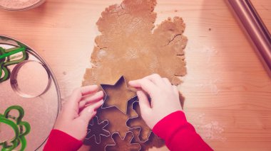 Gingerbread çerezleri fırın