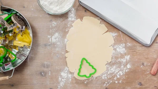 Baking sugar cookies — Stock Photo, Image