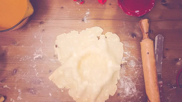 Fazendo torta de abóbora — Fotografia de Stock
