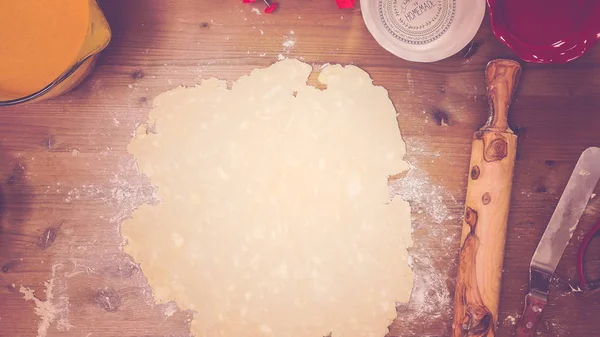 Fazendo torta de abóbora — Fotografia de Stock
