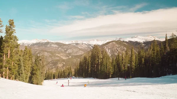 Alpineskiën Het Begin Van Het Skiseizoen — Stockfoto