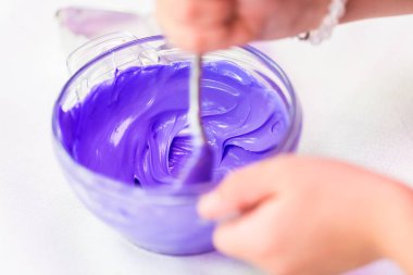Cadılar Bayramı tanımlama bilgilerini görüntüleme